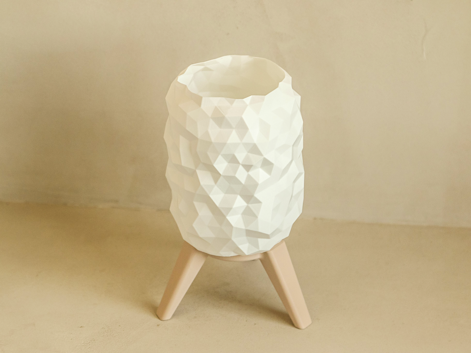 Janberry Design Table Lamp