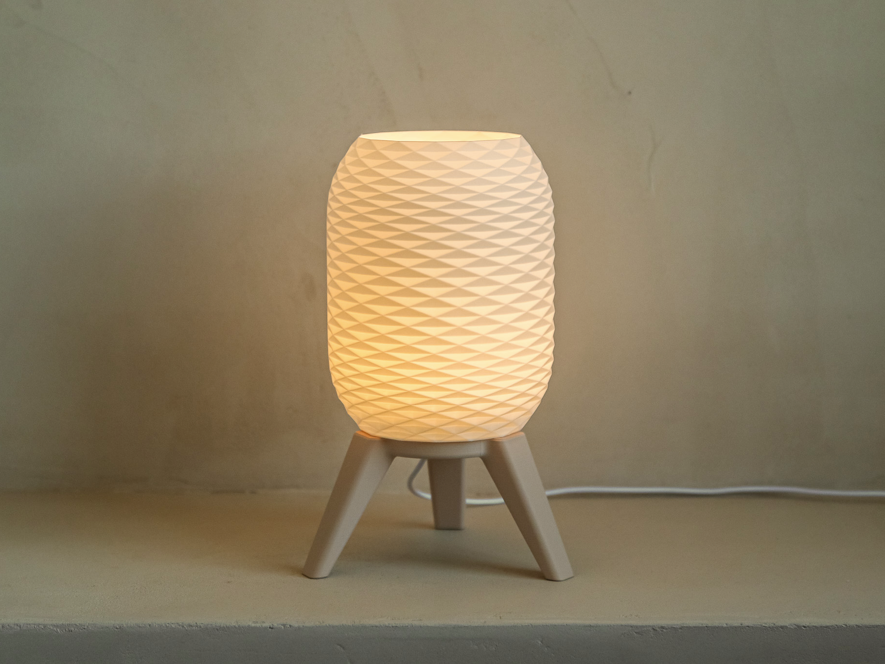 Janberry Design Table Lamp