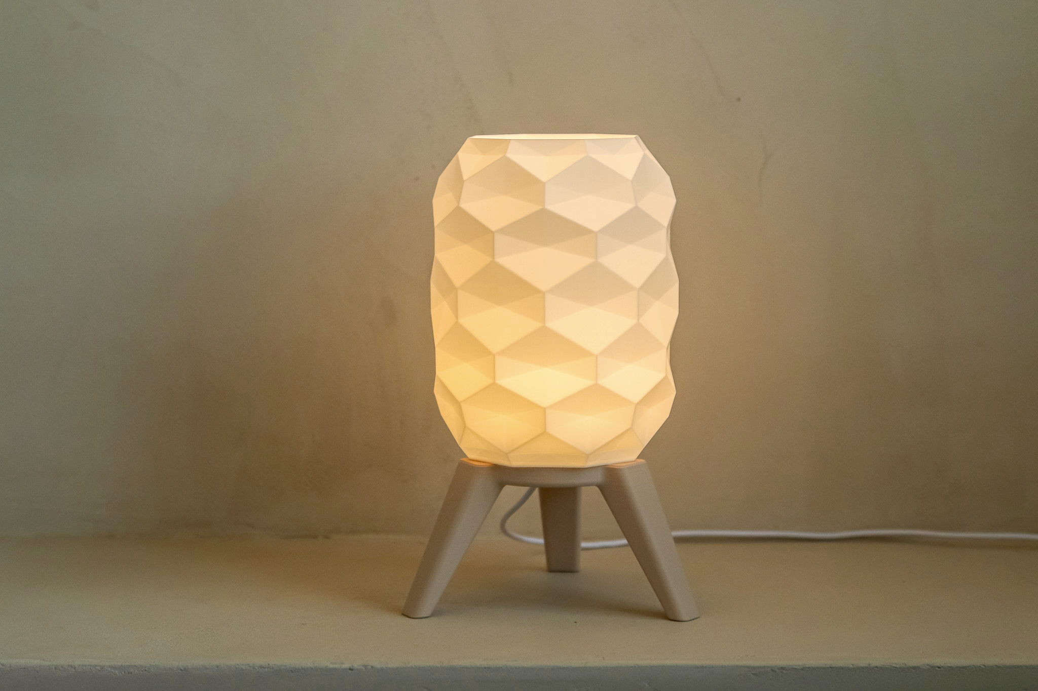 Janberry Design Table Lamp