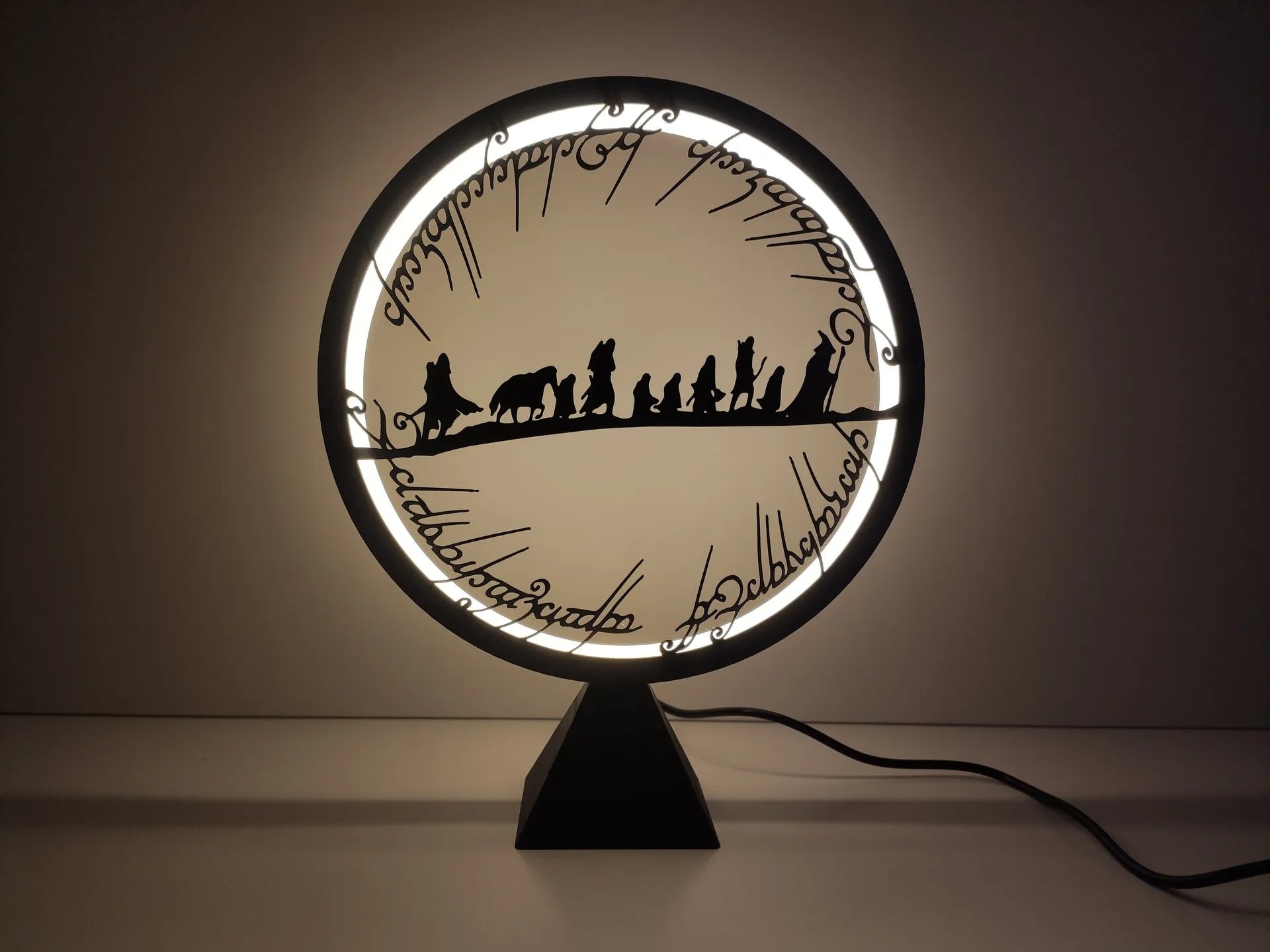 Desk Ring Lamp