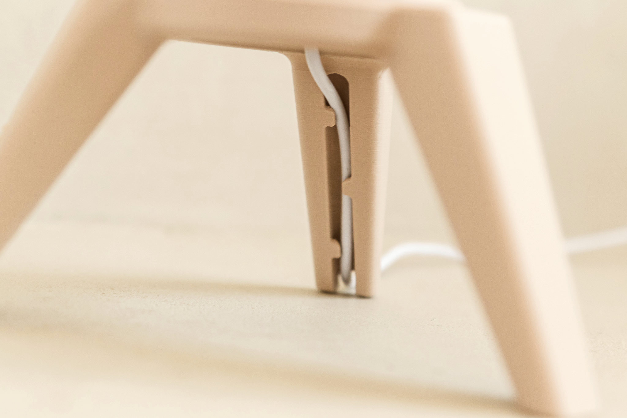 Janberry Design Table Lamp