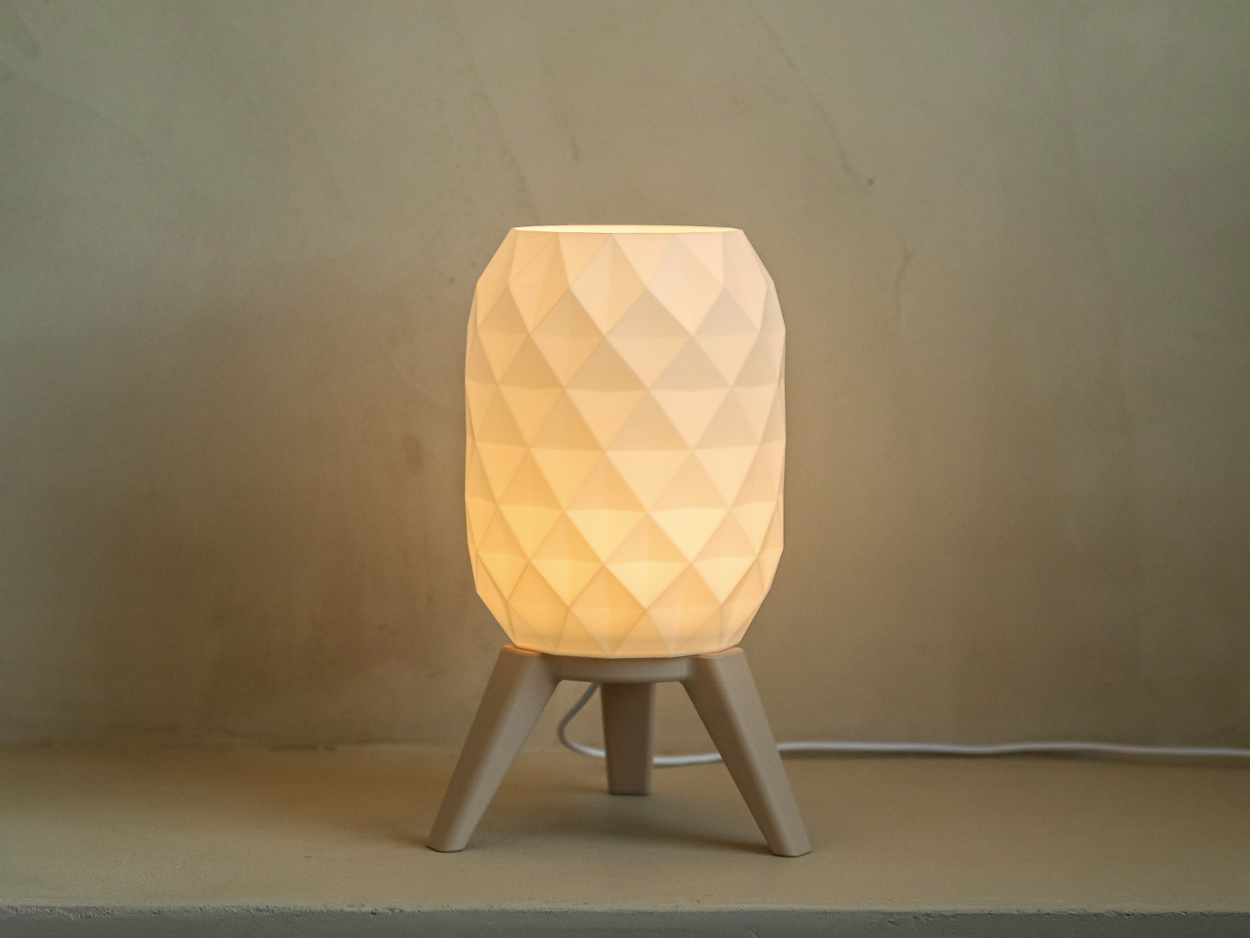 Janberry Design Table Lamp