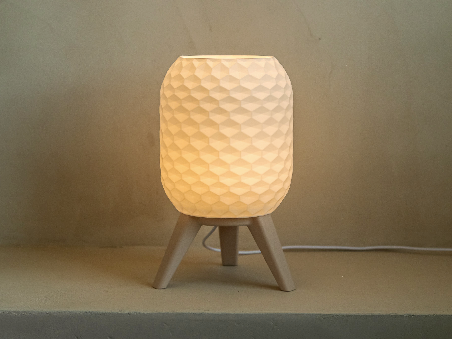 Janberry Design Table Lamp